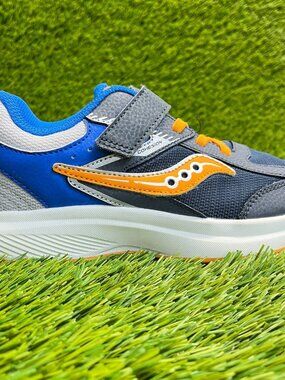 Saucony Cohesion KDZ Boys Size 3Y Blue Orange Athletic Running Shoes Sneakers